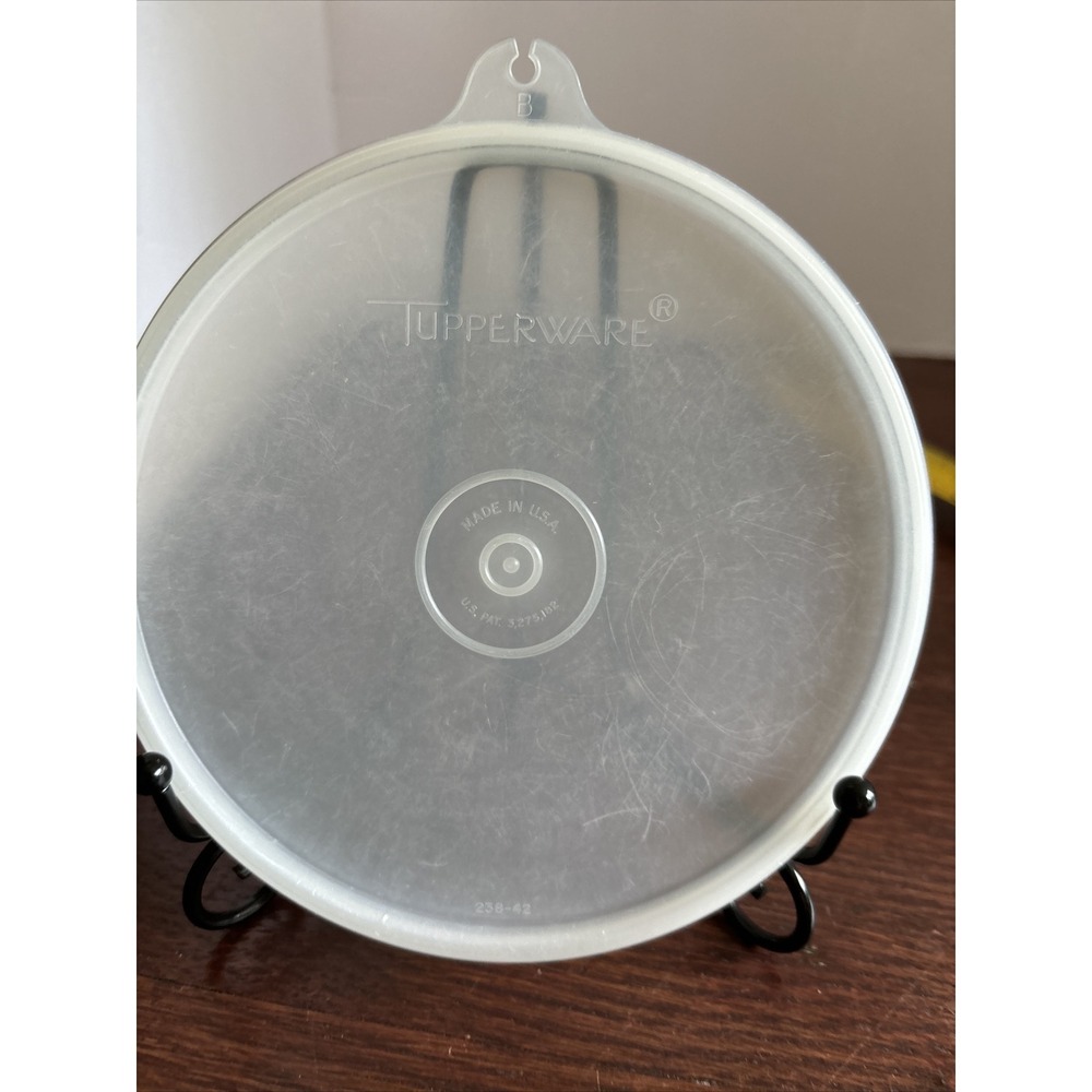 Vintage Tupperware 238-42‎ Round  5" Replacement LID Used B Tab